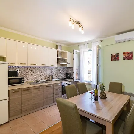 Апартаменти Centro